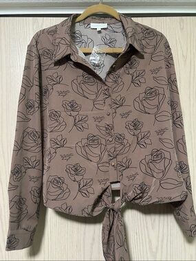 Women's Rose-Print Tie-Front Button-Down Shirt in Taupe